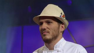 Symon vs. Mendelsohn Symon vs. Mendelsohn