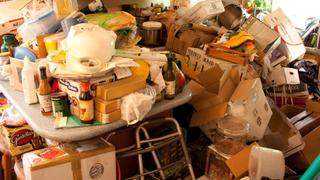 Hoarding: Buried Alive