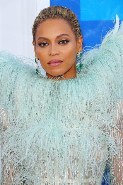Beyoncé: Beyond The Glam