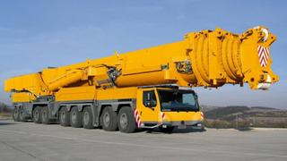 Jumbo Javelin; Colossus; Menzi Muck