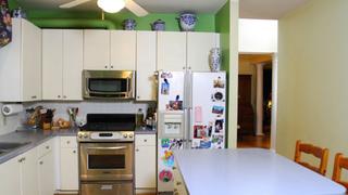 An Open-Air Kitchen for an Air Force Pilot
