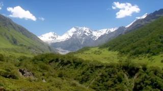 The Himalayas: Surviving The Summits The Himalayas: Surviving The Summits