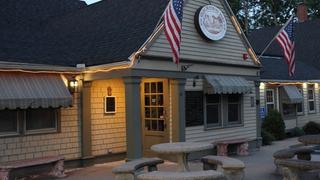 Olde Hitching Post Restaurant & Tavern