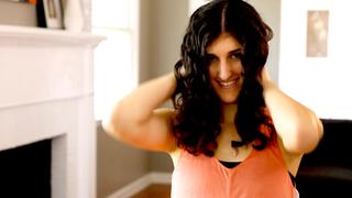 How to Control Frizzy Hair