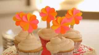 How to Make Flower Cupcake Toppers and Party Badges How to Make Flower Cupcake Toppers and Party Badges