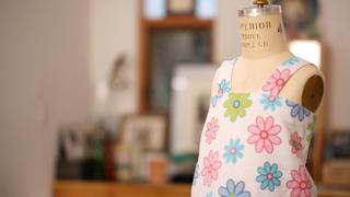 How to Make a Child's Apron from a Kitchen Towel How to Make a Child's Apron from a Kitchen Towel