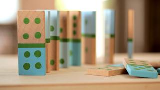 Robert's Dominoes Set (Father's Day DIY) Robert's Dominoes Set (Father's Day DIY)
