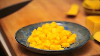2 Ways To Cut A Mango 2 Ways To Cut A Mango