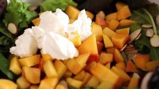 How To Make Homemade Berry Vinaigrette Dressing How To Make Homemade Berry Vinaigrette Dressing