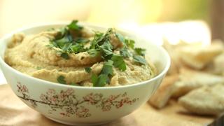 How to Make Homemade Hummus How to Make Homemade Hummus